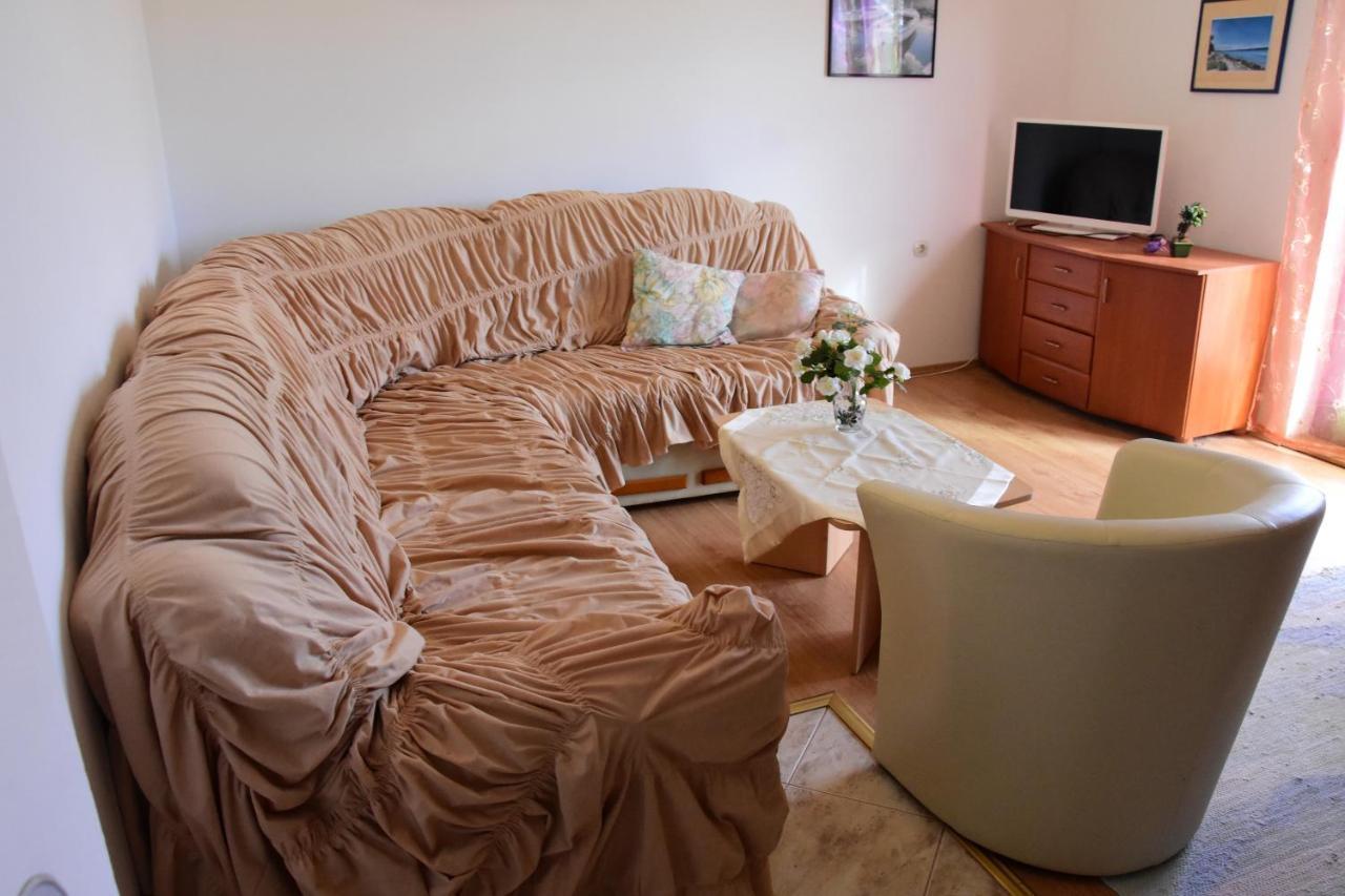 Apartments Zana Vir Dış mekan fotoğraf