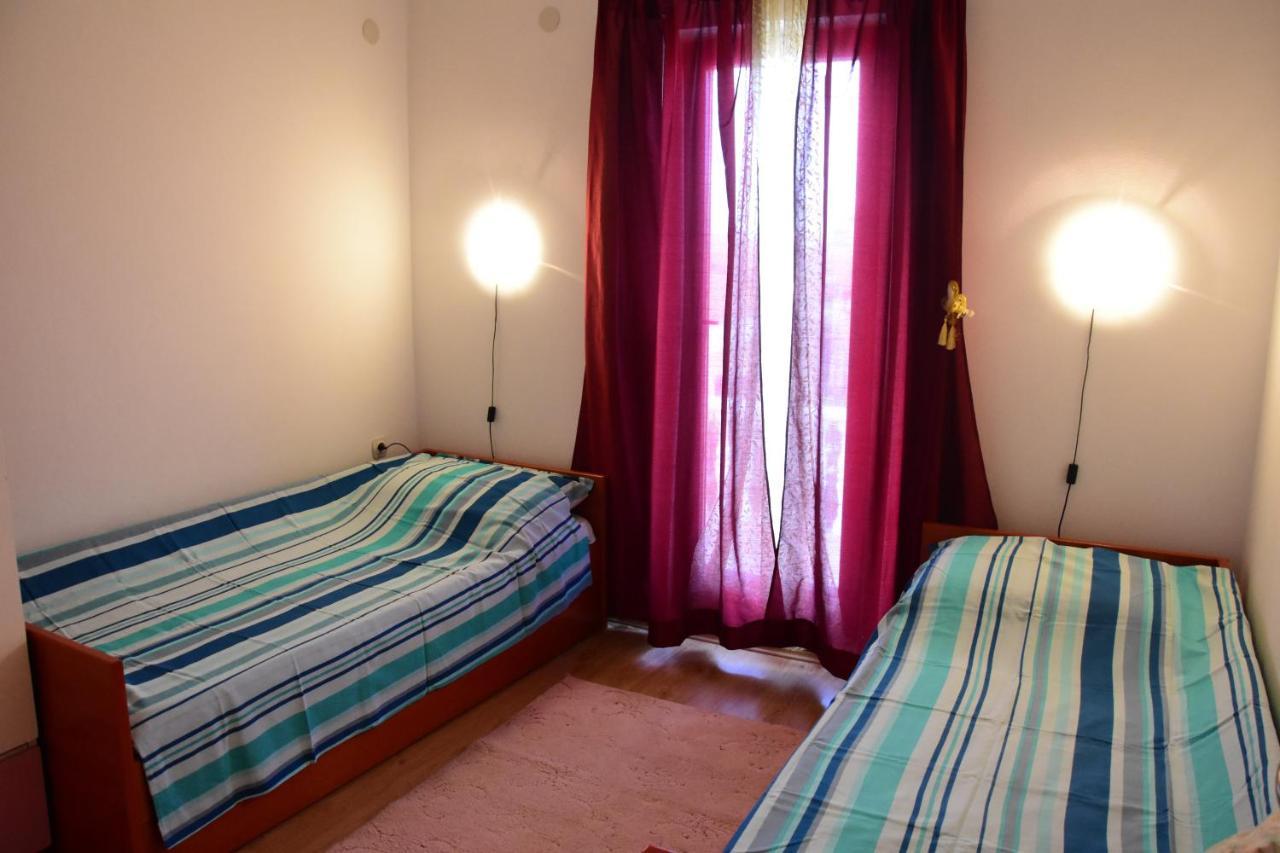 Apartments Zana Vir Dış mekan fotoğraf